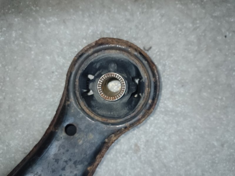 Рычаг передней подвески нижний левый TOYOTA CAMRY 55 14-17 2.5 2ARFE Рычаг передней подвески нижний левый TOYOTA CAMRY 55 14-17 2.5 2ARFE