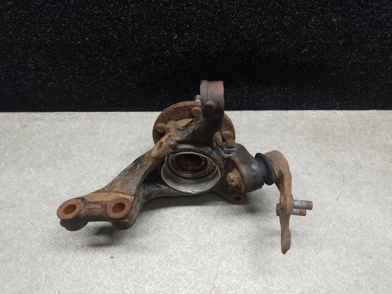 Кулак поворотный правый CAMRY 55 14-17 2014 2.5 2ARFE Кулак поворотный правый CAMRY 55 14-17 2014 2.5 2ARFE