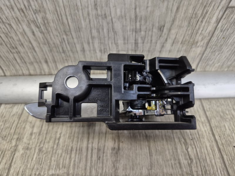 Ручка двери внутренняя задняя левая PRIUS 16- 2017 1.8 2ZRFXE