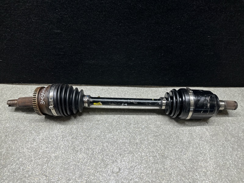 Запчасть привод передний левый HYUNDAI SONATA LF 2014- 2.4 G4KJ 49500-C2210 Б/У Привод передний левый HYUNDAI SONATA LF 2014- 2.4 G4KJ 49500-C2210 Б/У