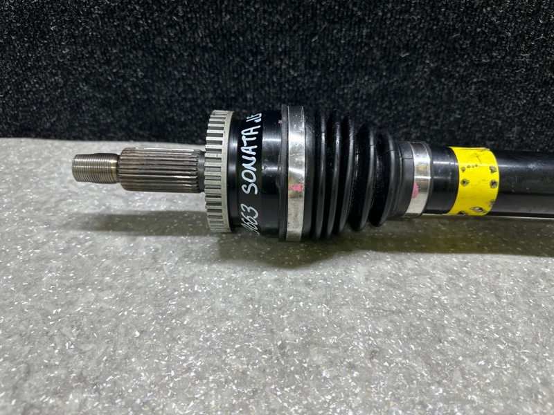 Привод передний правый HYUNDAI SONATA LF 2014- 2.4 G4KJ Привод передний правый HYUNDAI SONATA LF 2014- 2.4 G4KJ