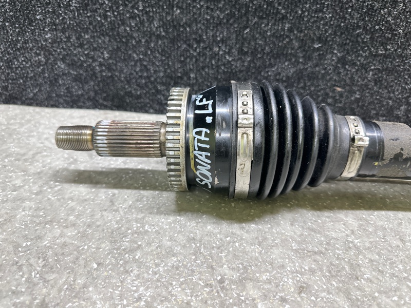 Привод передний правый HYUNDAI SONATA LF 2014- 2.4 G4KJ Привод передний правый HYUNDAI SONATA LF 2014- 2.4 G4KJ