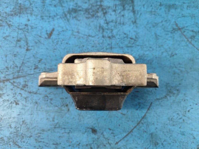 Подушка АКПП VOLKSWAGEN TIGUAN 08-17 2.0 CCTA