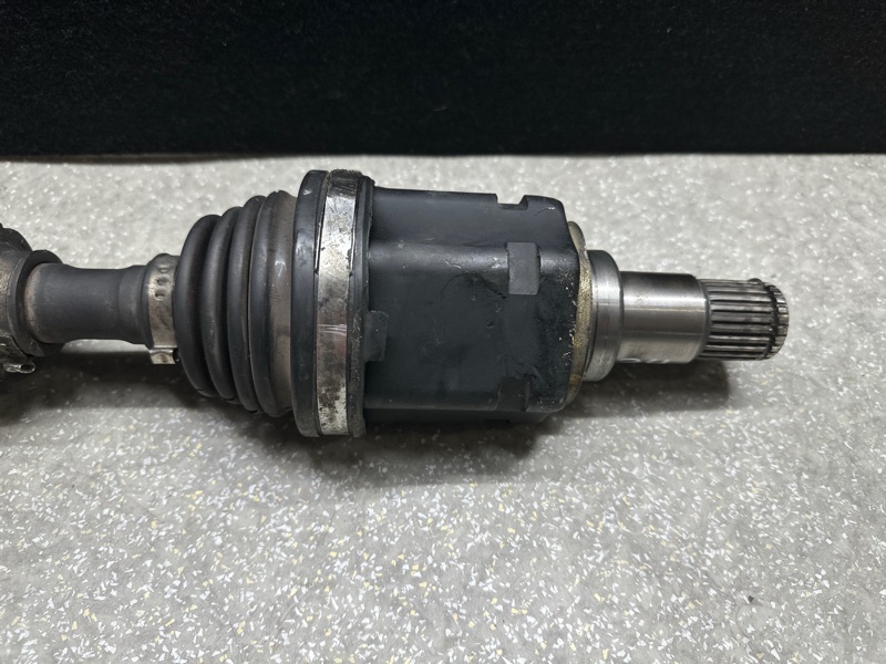 Привод передний левый CAMRY 40 06-11 2.4 2AZ-FE Привод передний левый CAMRY 40 06-11 2.4 2AZ-FE