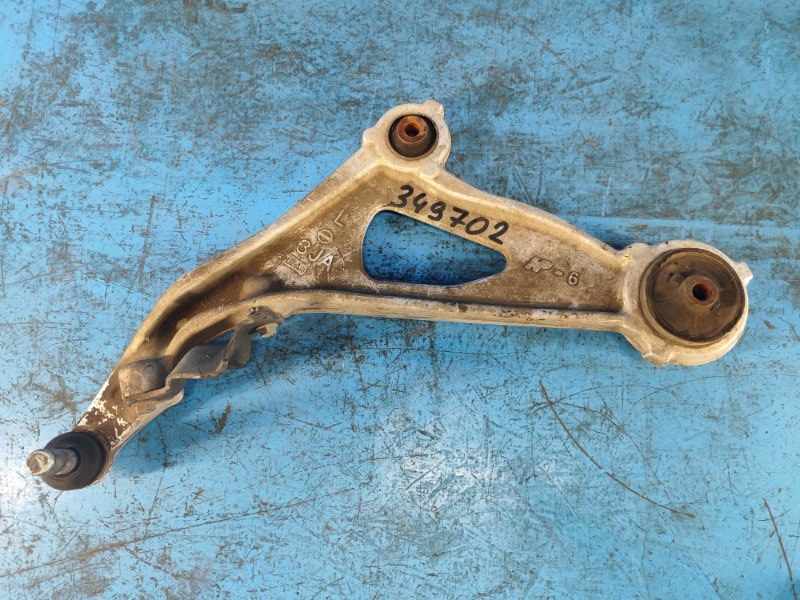 Рычаг передней подвески нижний левый NISSAN PATHFINDER R52 12-21 54501-3JA0D Б/У