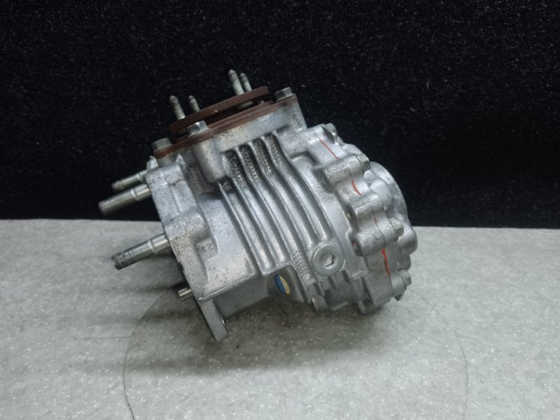 Раздаточная коробка RAV4 05-12 2006 2.4 2AZFE Раздаточная коробка RAV4 05-12 2006 2.4 2AZFE