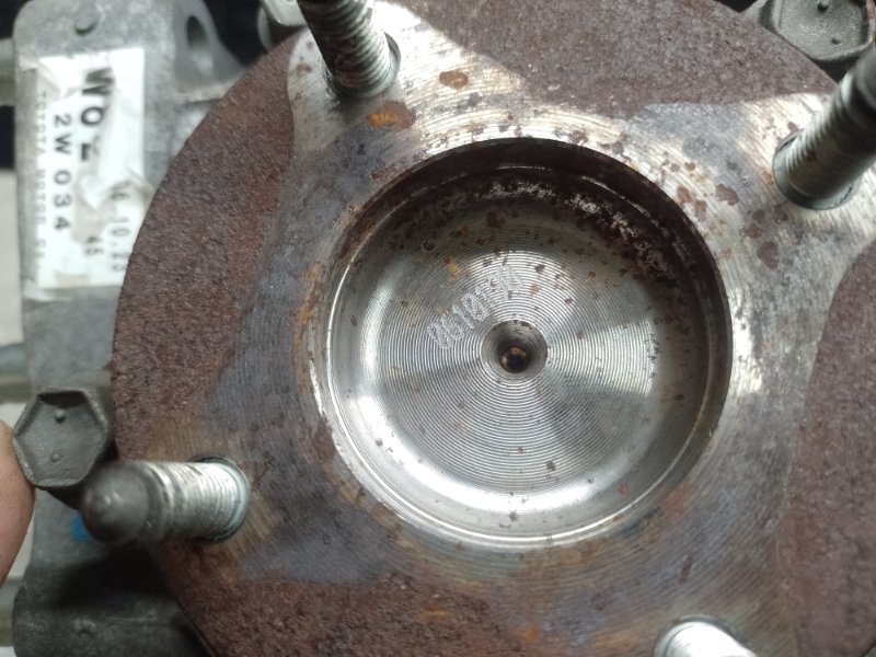 Раздаточная коробка RAV4 05-12 2006 2.4 2AZFE Раздаточная коробка RAV4 05-12 2006 2.4 2AZFE