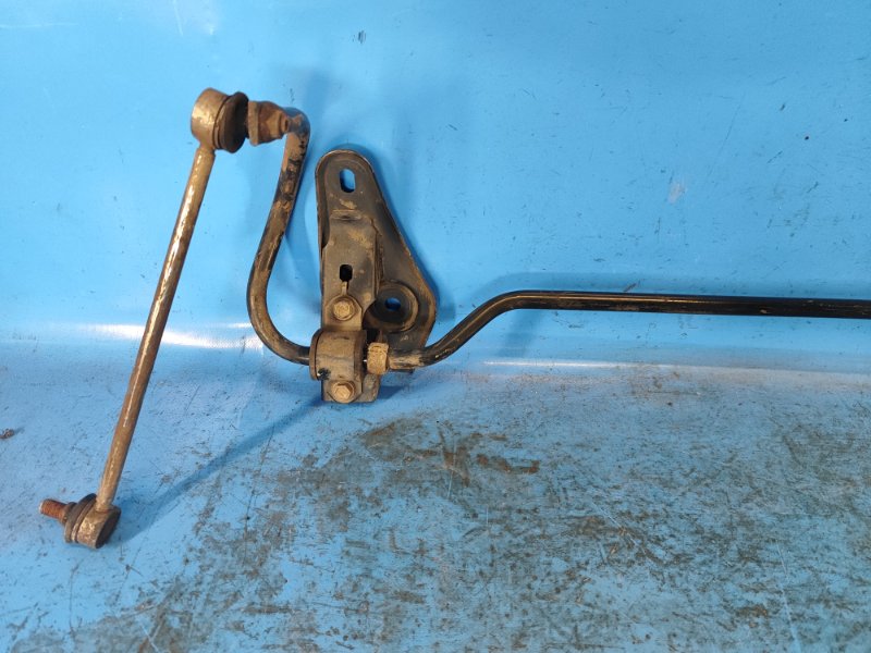 Стабилизатор задний CAMRY 40 06-11 Стабилизатор задний CAMRY 40 06-11