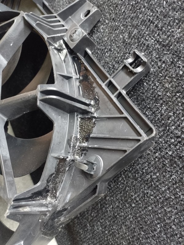 Диффузор вентилятора основного радиатора X-TRAIL/ROGUE T32 13-20 2016 2.5 QR25DE