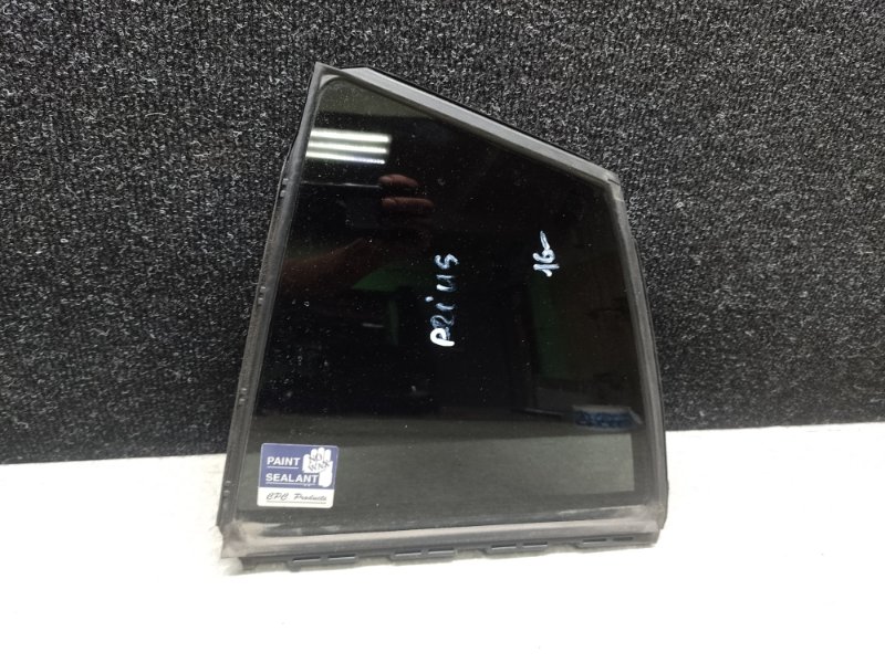 Запчасть стекло двери глухое заднее левое TOYOTA PRIUS 16- 68124-47030 Б/У Стекло двери глухое заднее левое TOYOTA PRIUS 16- 68124-47030 Б/У