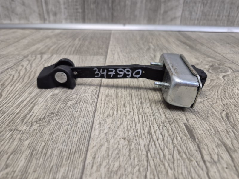 Запчасть ограничитель двери передний правый LEXUS ES350 06-12 2006 3.5 2GR-FE 68610-33080 Б/У Ограничитель двери передний правый LEXUS ES350 06-12 2006 3.5 2GR-FE 68610-33080 Б/У