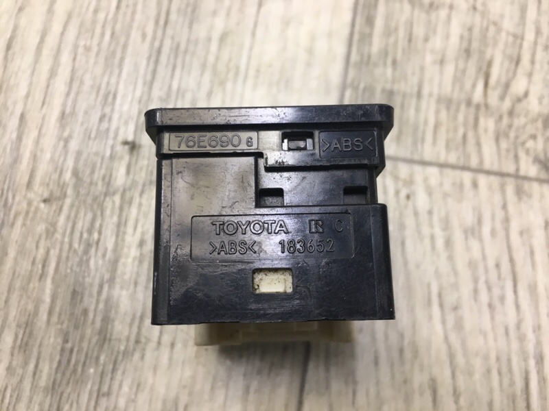 Блок управления зеркалами COROLLA 150 06-13