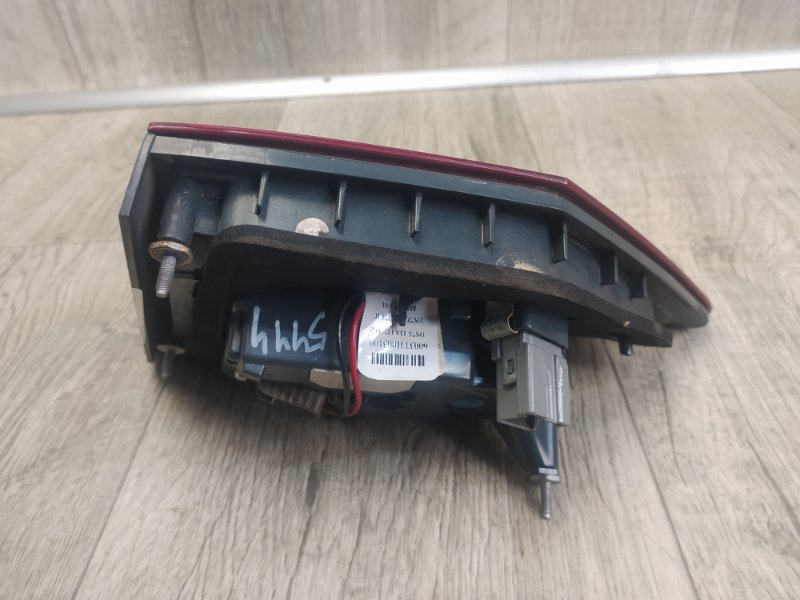 Фонарь внутренний левый FUSION 14- 2014 CD4 C25HDEX