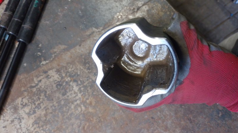 Привод передний левый XEDOS 9 X9 (TA) 93-02 Привод передний левый XEDOS 9 X9 (TA) 93-02