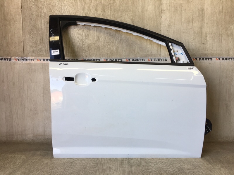 Дверь передняя правая FOCUS 10-18 2014 2.0 C20HDEX