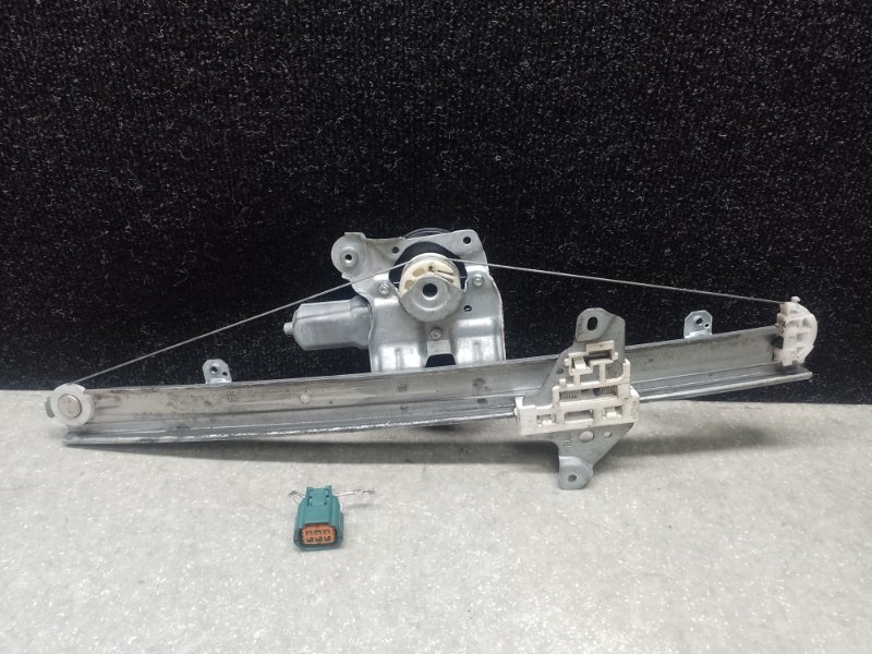 Запчасть стеклоподъемник передний правый NISSAN X-TRAIL/ROGUE T32 13-20 2016 2.5 QR25DE 80720-4BA1A Б/У Стеклоподъемник передний правый NISSAN X-TRAIL/ROGUE T32 13-20 2016 2.5 QR25DE 80720-4BA1A Б/У