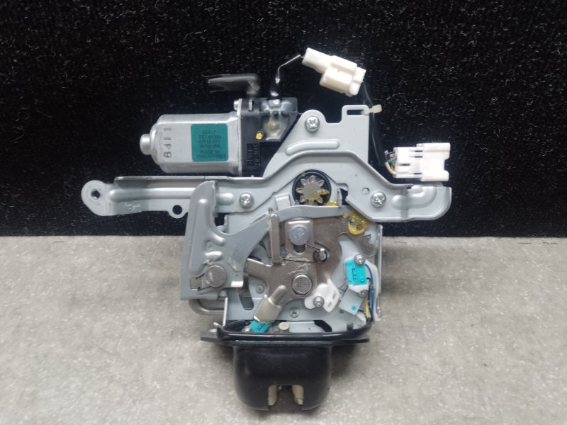 Замок крышки багажника NISSAN X-TRAIL/ROGUE T32 13-20 2016 2.5 QR25DE 90500-1AA0B Б/У