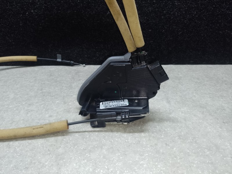 Замок двери задний правый NISSAN X-TRAIL/ROGUE T32 13-20 2.5 QR25DE