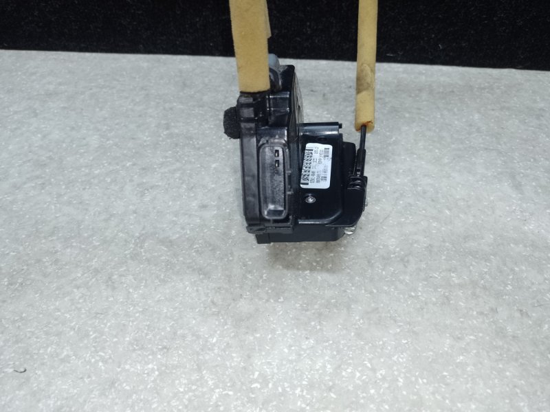 Замок двери задний левый X-TRAIL/ROGUE T32 13-20 2016 2.5 QR25DE