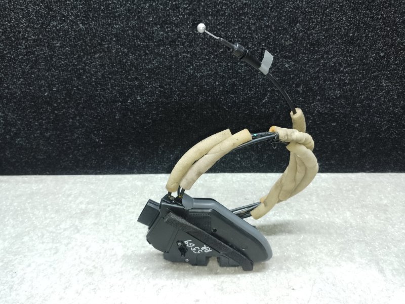 Замок двери задний правый X-TRAIL/ROGUE T32 13-20 2016 2.5 QR25DE