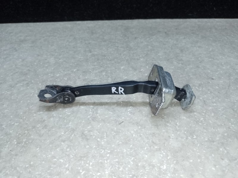 Ограничитель двери задний NISSAN X-TRAIL/ROGUE T32 13-20 2.5 QR25DE Ограничитель двери задний NISSAN X-TRAIL/ROGUE T32 13-20 2.5 QR25DE