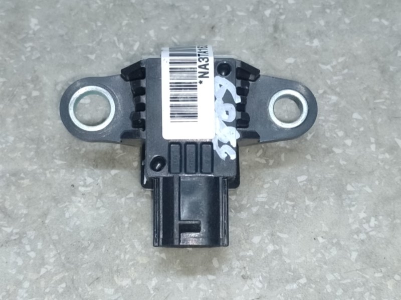 Датчик удара передний NISSAN X-TRAIL/ROGUE T32 13-20 2016 2.5 QR25DE 98836-3TA5B Б/У