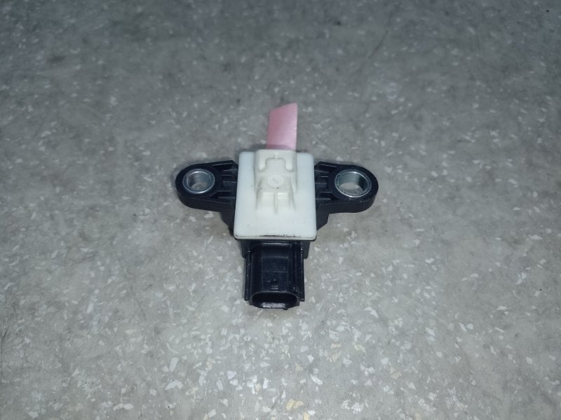 Датчик удара передний X-TRAIL/ROGUE T32 13-20 2016 2.5 QR25DE