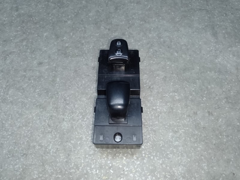 Кнопка стеклоподъемника передняя правая NISSAN X-TRAIL/ROGUE T32 13-20 2016 2.5 QR25DE 25411-1KA5A Б/У