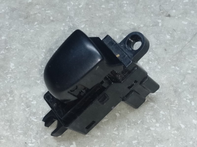 Кнопка стеклоподъемника задняя NISSAN X-TRAIL/ROGUE T32 13-20 2016 2.5 QR25DE 25411-1KL5C Б/У