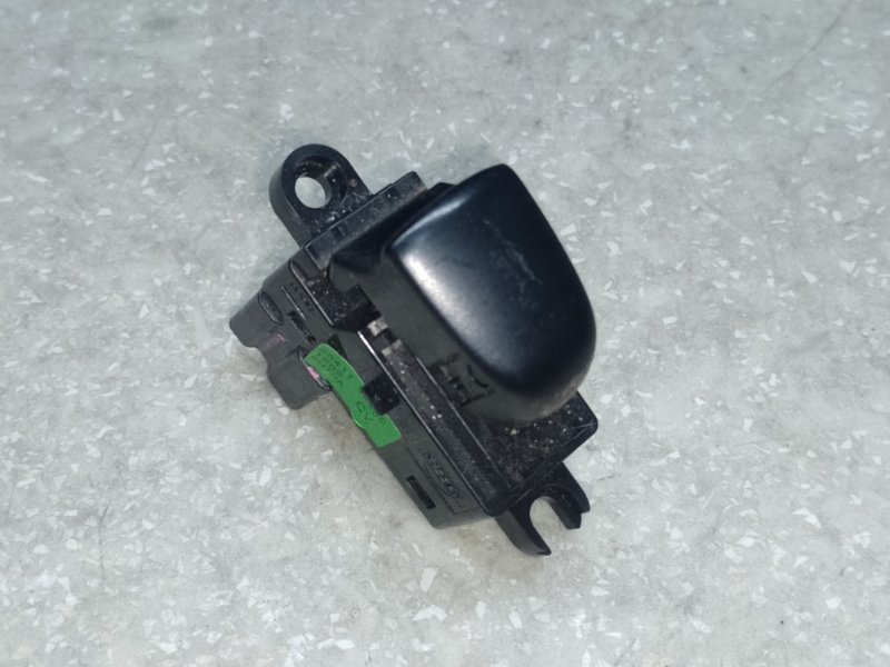 Кнопка стеклоподъемника задняя NISSAN X-TRAIL/ROGUE T32 13-20 2016 2.5 QR25DE 25411-1KL5C Б/У