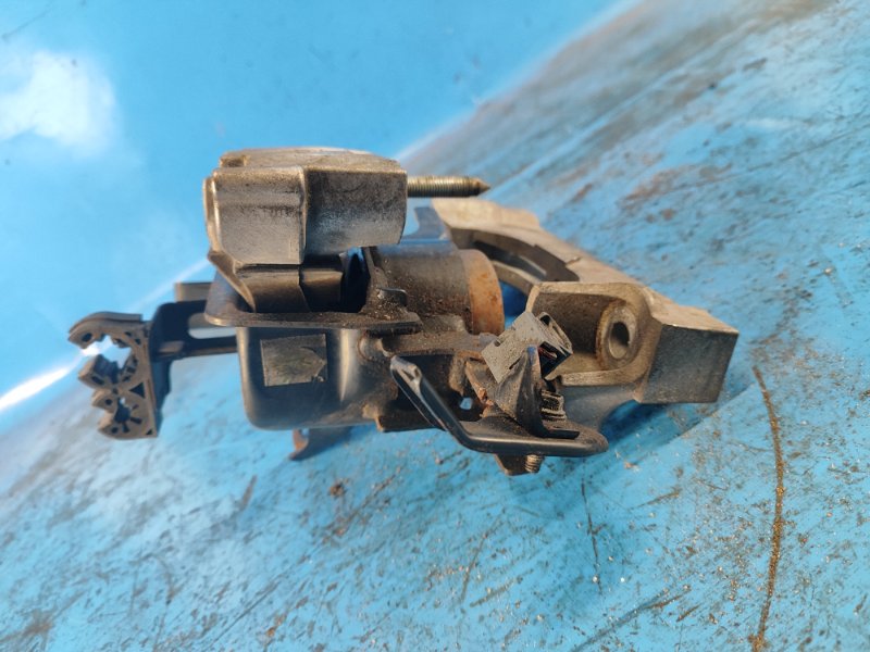 Подушка двигателя HS250H (ANF10) 09-12 2009 2.4 2AZFXE