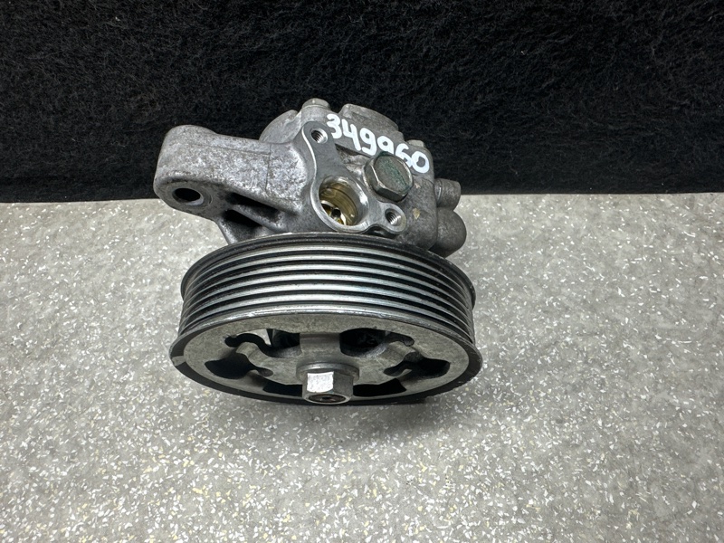 Насос ГУР HONDA ACCORD CL7 / TSX 03-08 2.4 K24A3 56110-RAA-A03 Б/У