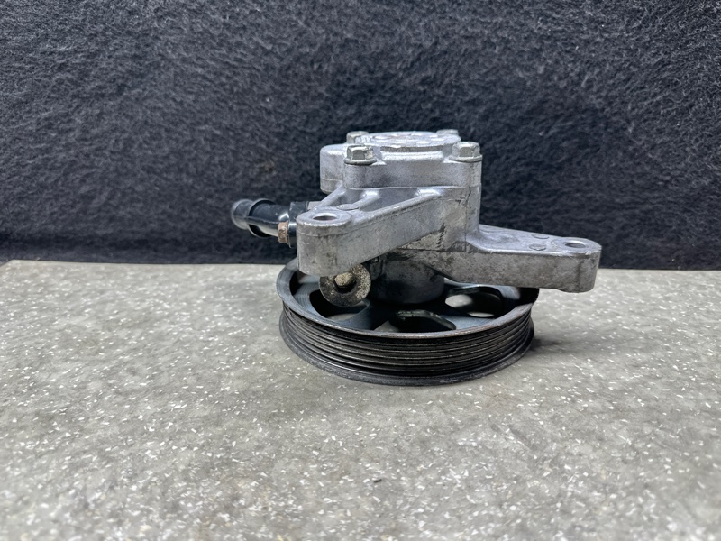 Насос ГУР ACURA MDX (YD1) 00-06