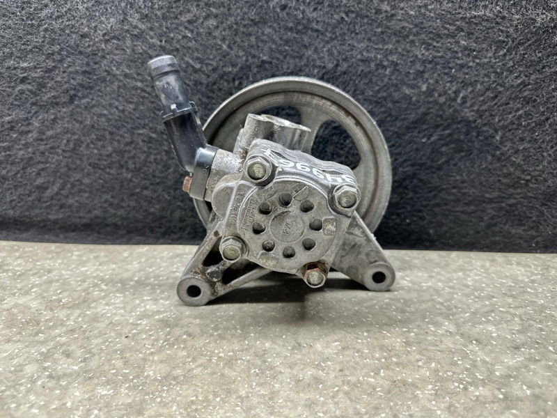 Насос ГУР PILOT 08-15 3.0