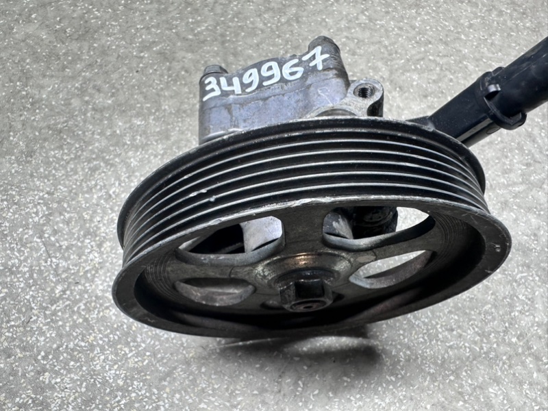 Насос ГУР PILOT 08-15 3.0