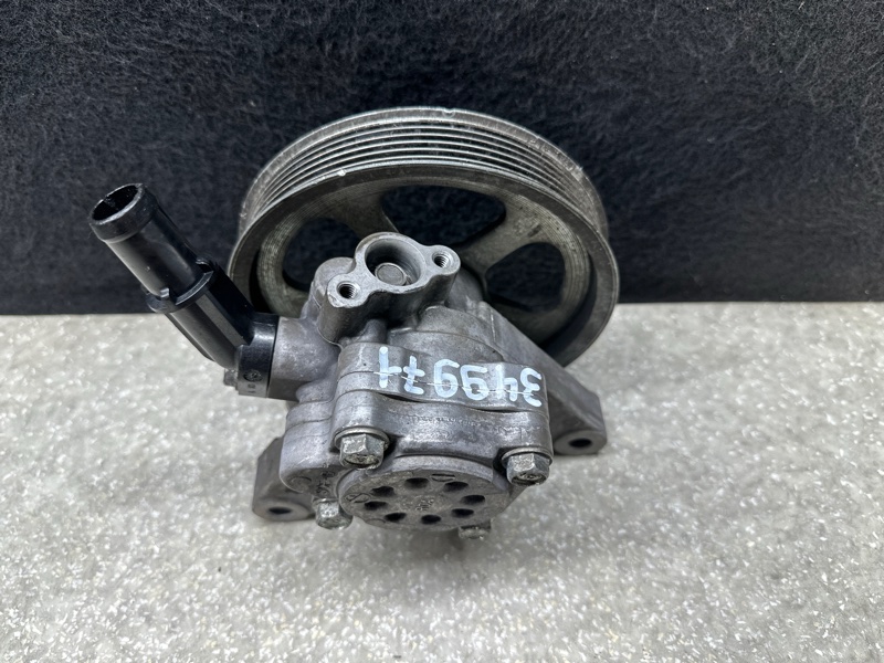 Насос ГУР HONDA ACCORD USA 03-07 3.0 56110-RCA-A02 Б/У