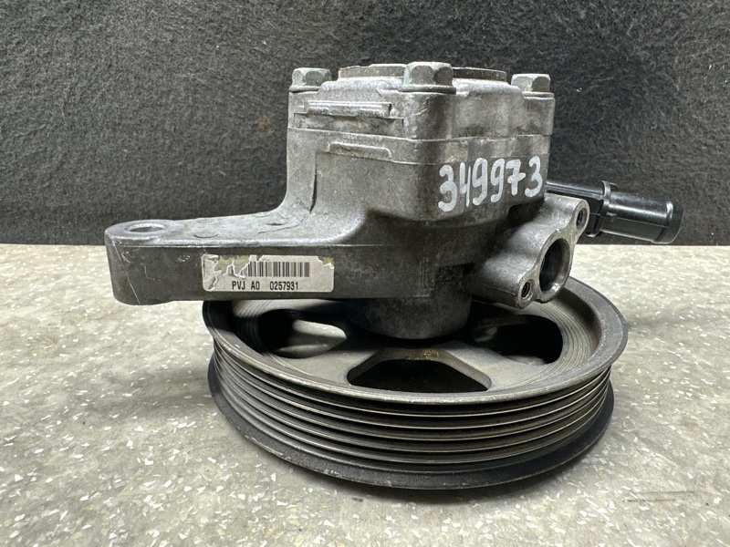 Насос ГУР PILOT 02-08