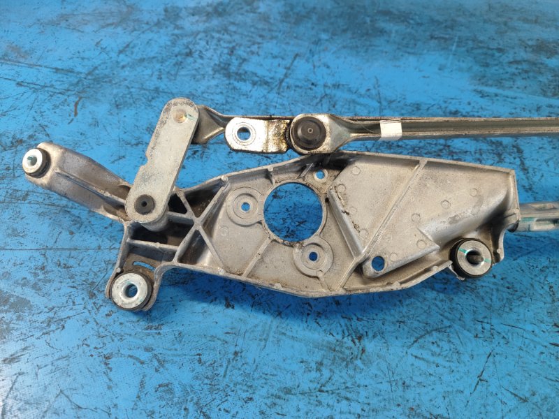 Трапеция стеклоочистителей TOYOTA TUNDRA 07-13 4.0 1GRFE