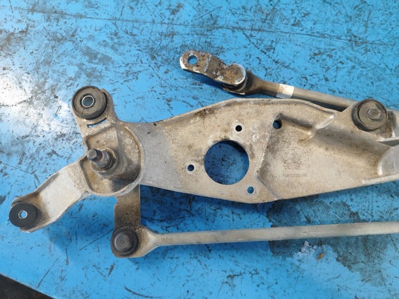 Трапеция стеклоочистителей TUNDRA 07-13 2008 4.0 1GRFE