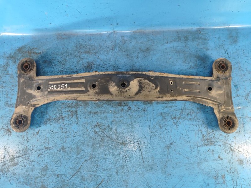 Балка задней подвески TOYOTA CAMRY 20 96-02 51206-06042 Б/У