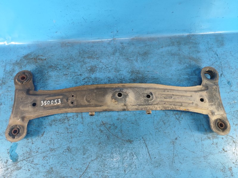 Балка задней подвески TOYOTA CAMRY 20 96-02 51206-06042 Б/У