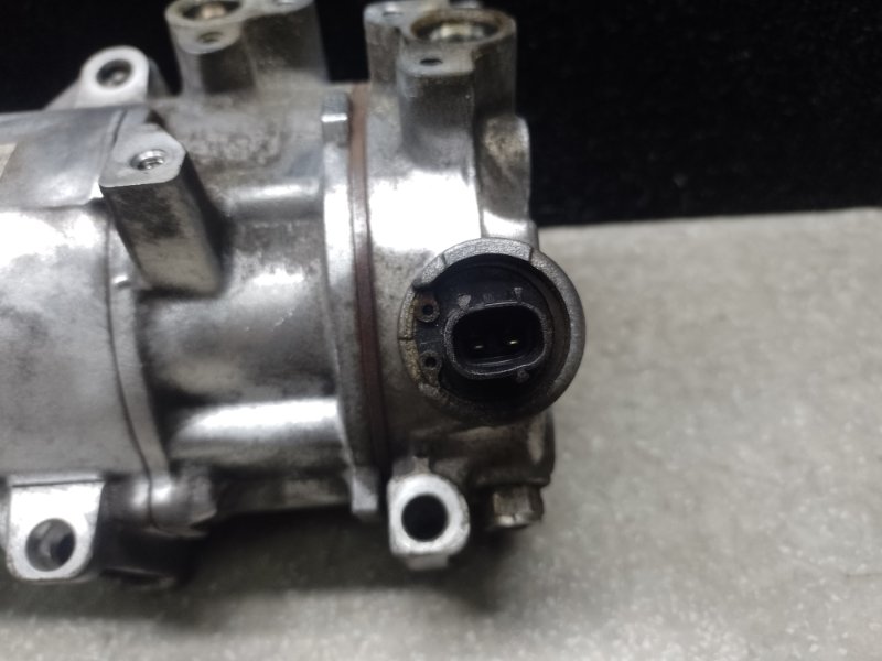 Компрессор кондиционера AVENSIS 08-18 Компрессор кондиционера AVENSIS 08-18