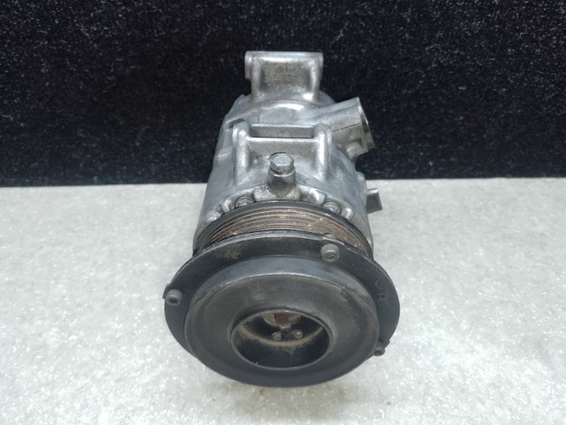 Компрессор кондиционера TOYOTA AVENSIS 03-08 Компрессор кондиционера TOYOTA AVENSIS 03-08