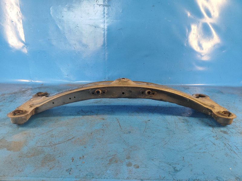Балка задней подвески TOYOTA CAMRY 20 96-02