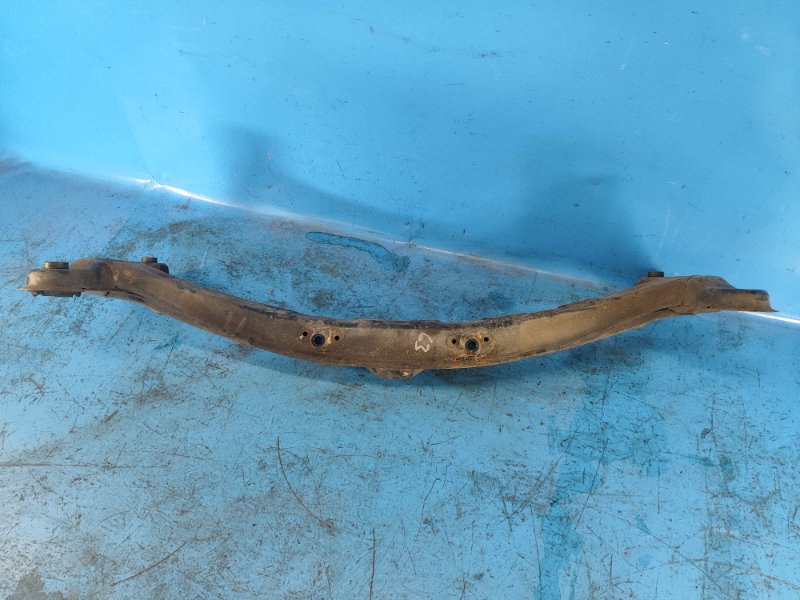 Балка задней подвески CAMRY 20 96-02