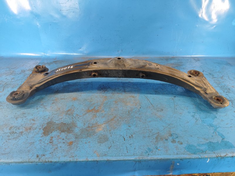 Балка задней подвески CAMRY 20 96-02