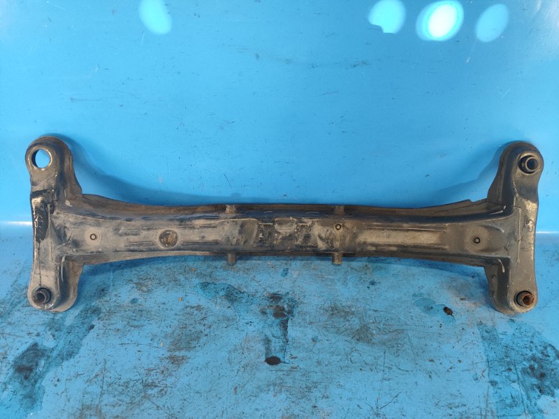 Балка задней подвески LEXUS ES300 96-01