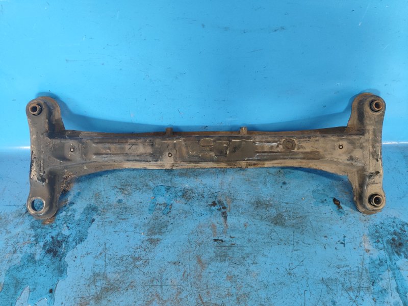 Балка задней подвески LEXUS ES300 96-01