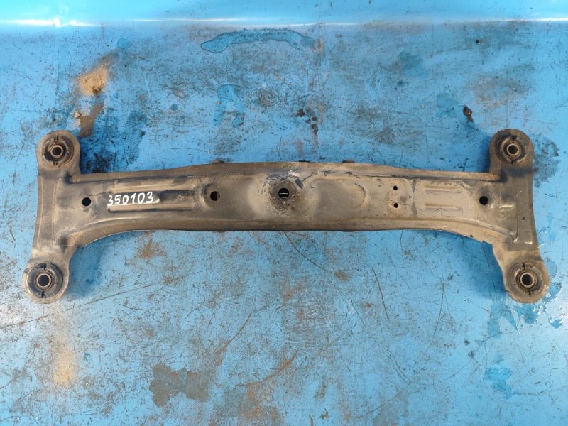 Балка задней подвески LEXUS ES300 96-01 5120633040 Б/У