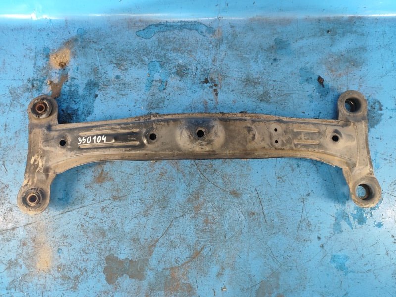 Балка задней подвески LEXUS ES300 96-01 5120633040 Б/У